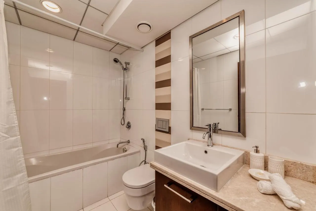 Bellavista - Breath-Taking - 2Br - Boulevard Central Apartment Dubai 0*,  United Arab Emirates