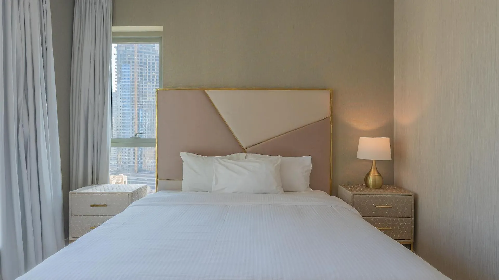Bellavista - Breath-Taking - 2Br - Boulevard Central Apartment Dubai 0*,